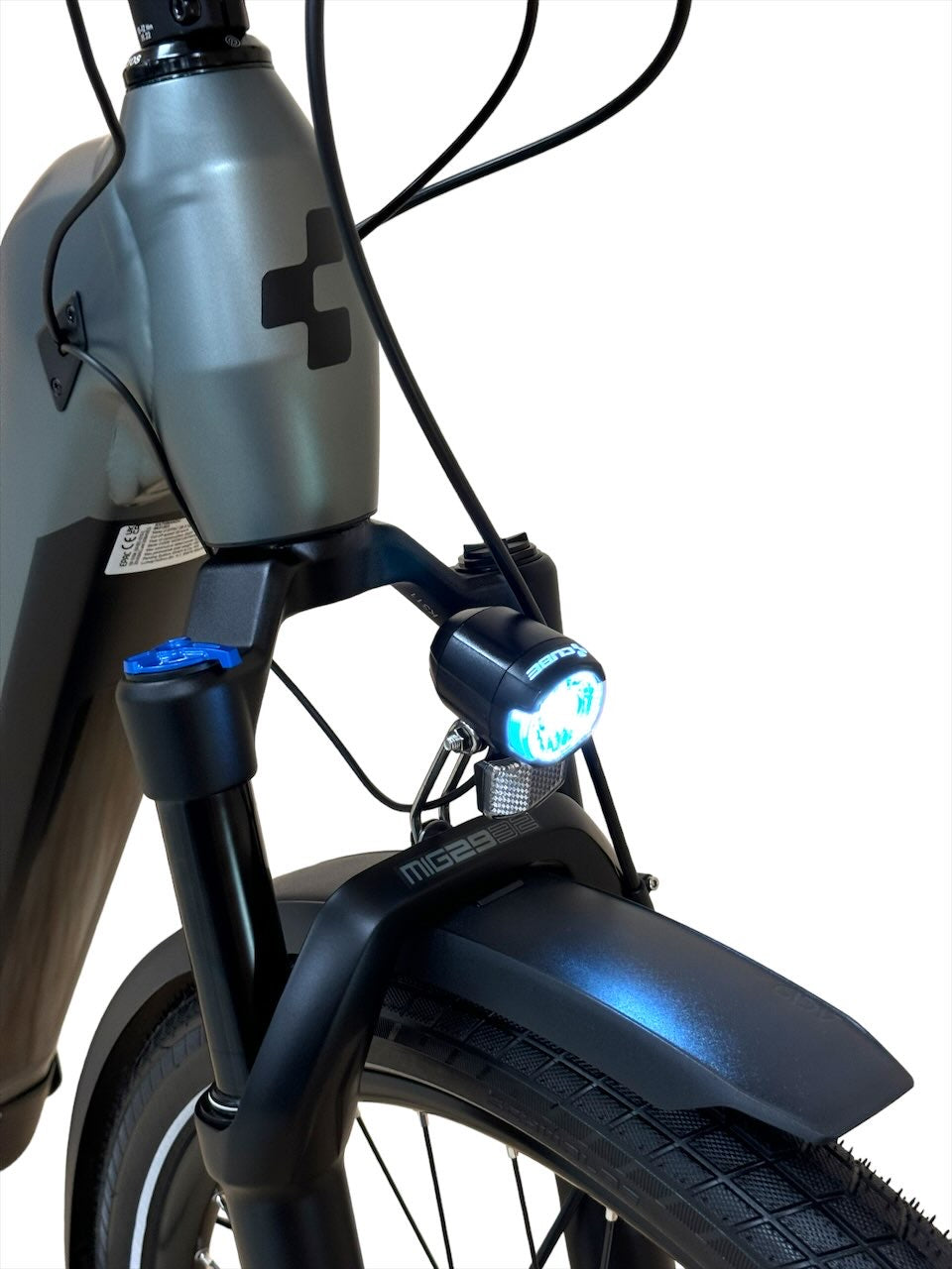 <tc>Cube</tc> Kathmandu <tc>Hybrid</tc> <tc>Pro</tc> 750 28 Zoll E-Bike