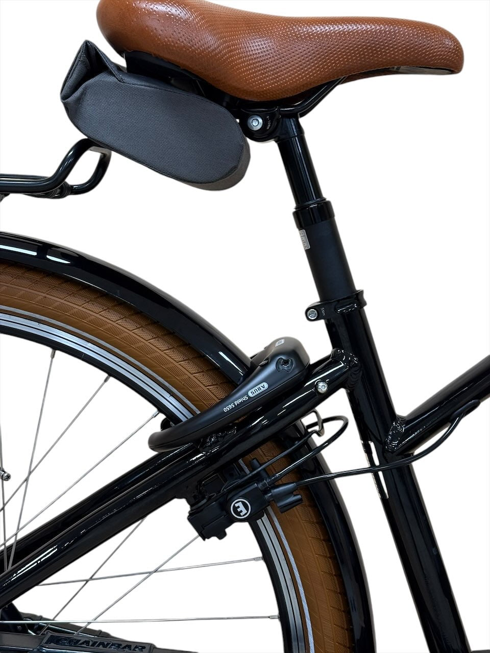 <tc>Riese & Müller Cruiser Mixte Vario 28 инча електрически велосипед</tc>