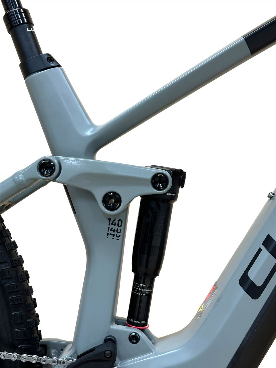 <tc>Cube Stereo Hybrid 140 HPC Pro 625 29 palcový horský bicykel</tc>