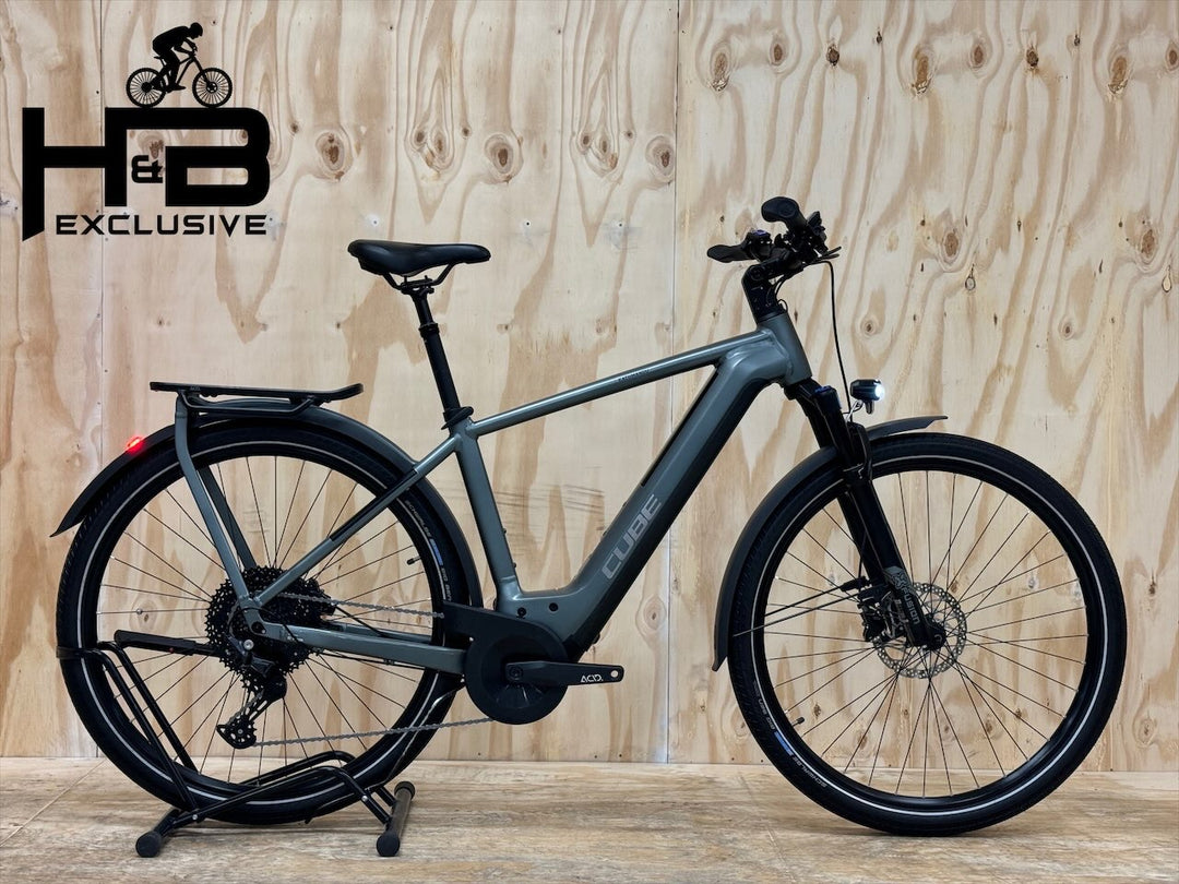 <tc>Cube</tc> Kathmandu <tc>Hybrid</tc> <tc>Pro</tc> 750 28 inch E-Bike