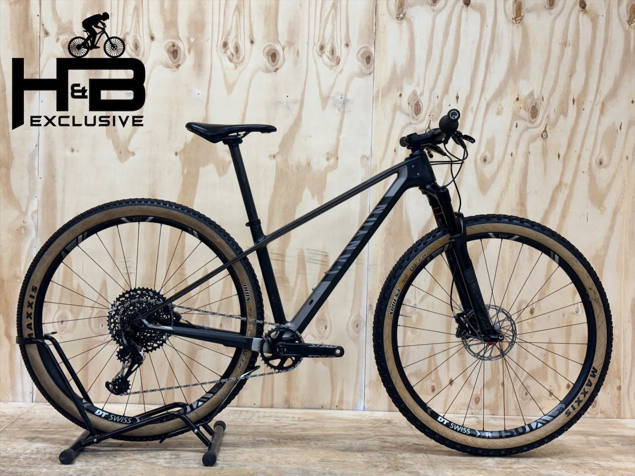 Canyon exceed pro orders race