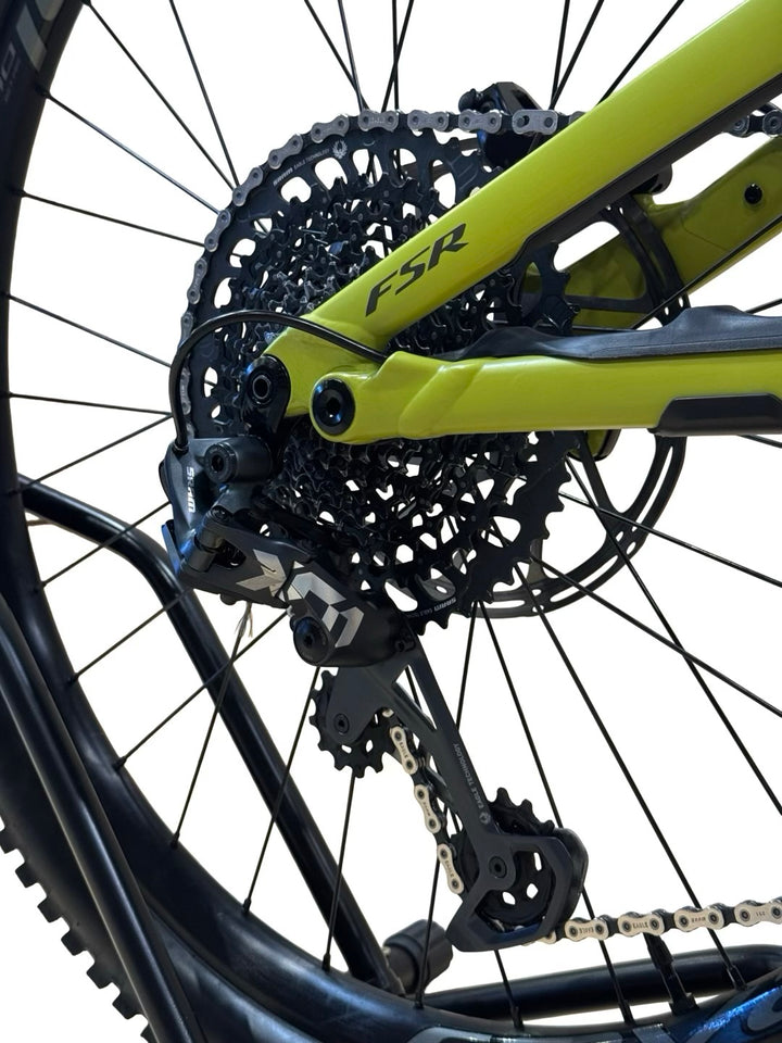 Specialized Kenevo Expert 29 polegadas Bicicletas de montanha elétricas