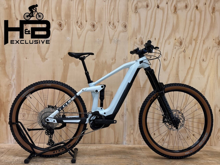 <tc>Cube Stereo Hybrid 160 HPC Race 625 27,5 pollici mountain bike elettrica</tc>