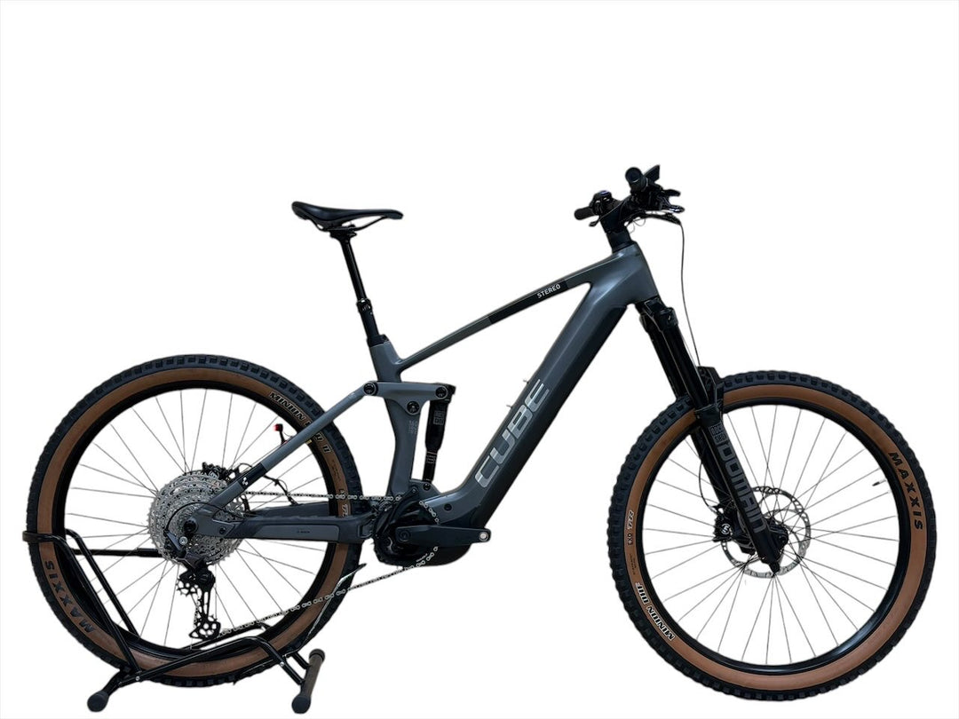 Cube Stereo Hybrid 160 HPC Race 750 27.5 inch E-Mountainbike