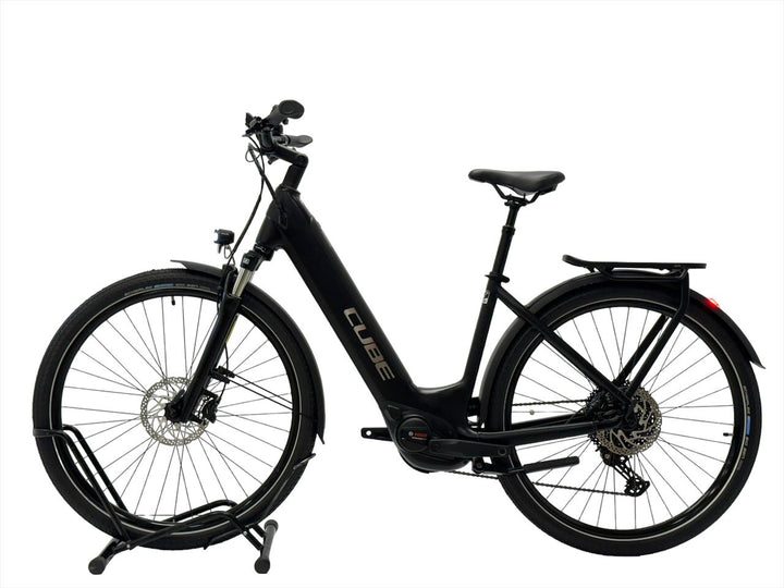 <tc>Cube Touring Hybrid Pro 625 28 инча електронен велосипед</tc>