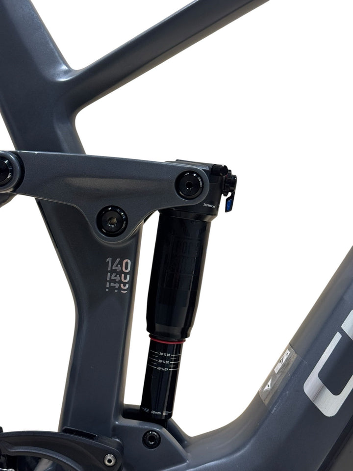 Cube Stereo Hybrid 140 HPC Race 625 29 polegadas Bicicletas de montanha elétricas