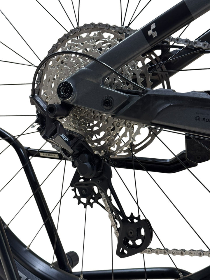 Cube Stereo Hybrid 140 HPC Race 625 29 polegadas Bicicletas de montanha elétricas