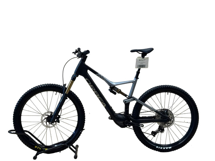 Orbea Rise M10 29 tuumaa E-maastopyörä