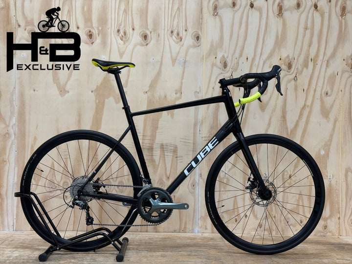 Cube Attain Race tävlingcykel