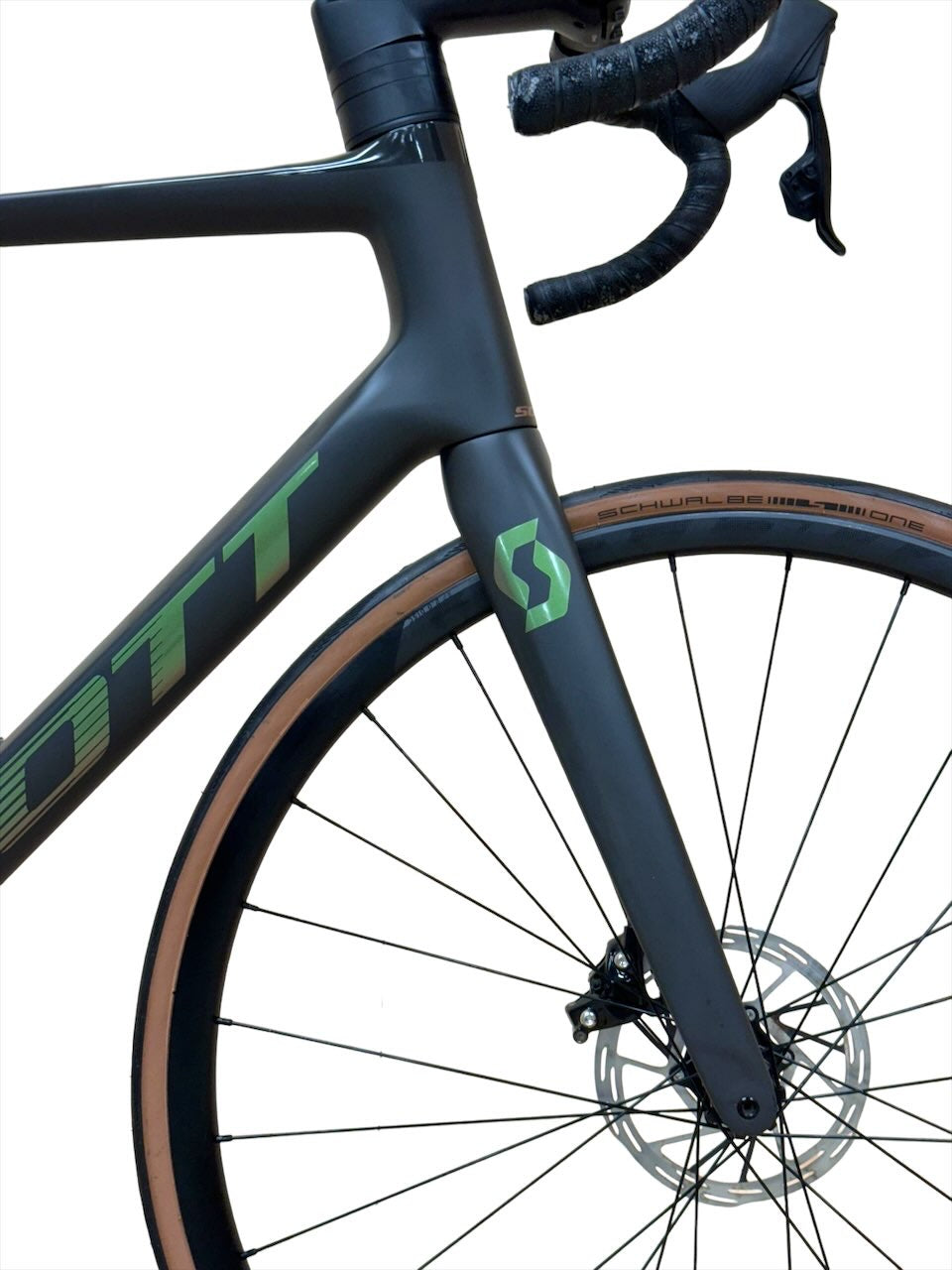 <tc>Scott Addict RC 30 28 inčni Cestovni bicikl</tc>