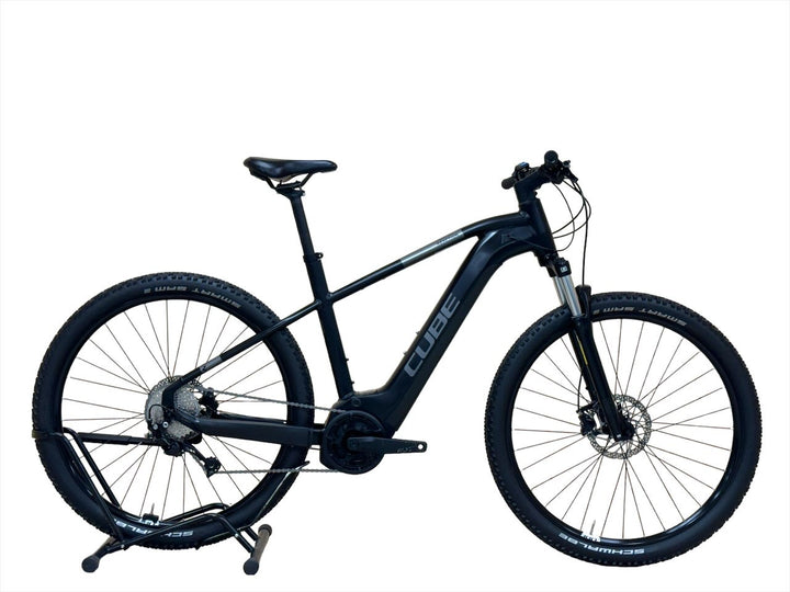 <tc>Cube</tc> <tc>Reaction</tc> <tc>Performance</tc> <tc>Hybrid</tc> 625 29 inch E-Mountain bike