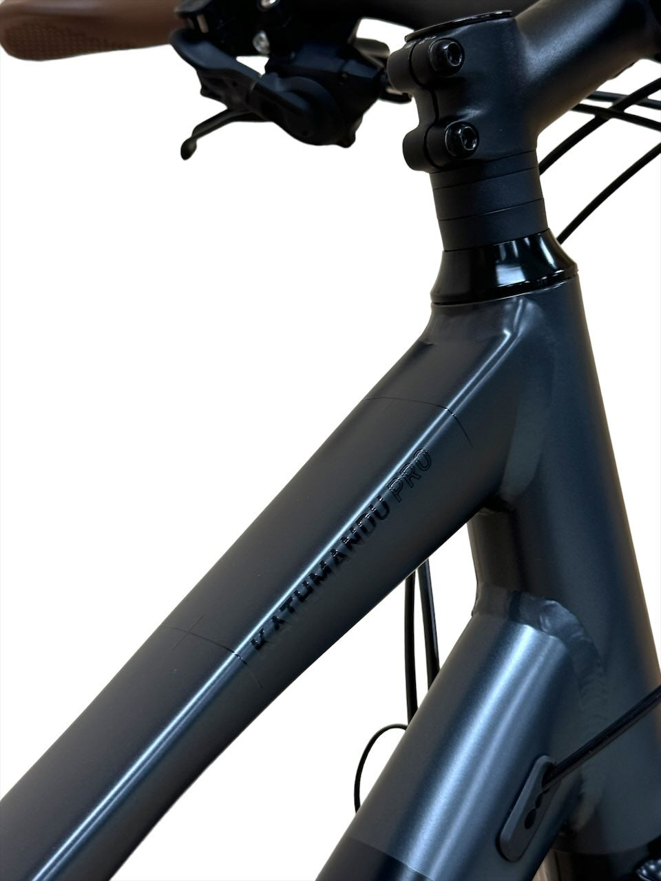 <tc>Cube</tc> Kathmandu <tc>Pro</tc> 28 pollici <tc>Trek</tc>bicicletta reale