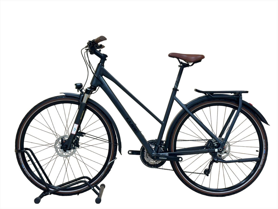 <tc>Cube</tc> Káthmandu <tc>Pro</tc> 28-palcový <tc>Trek</tc>kráľsky bicykel