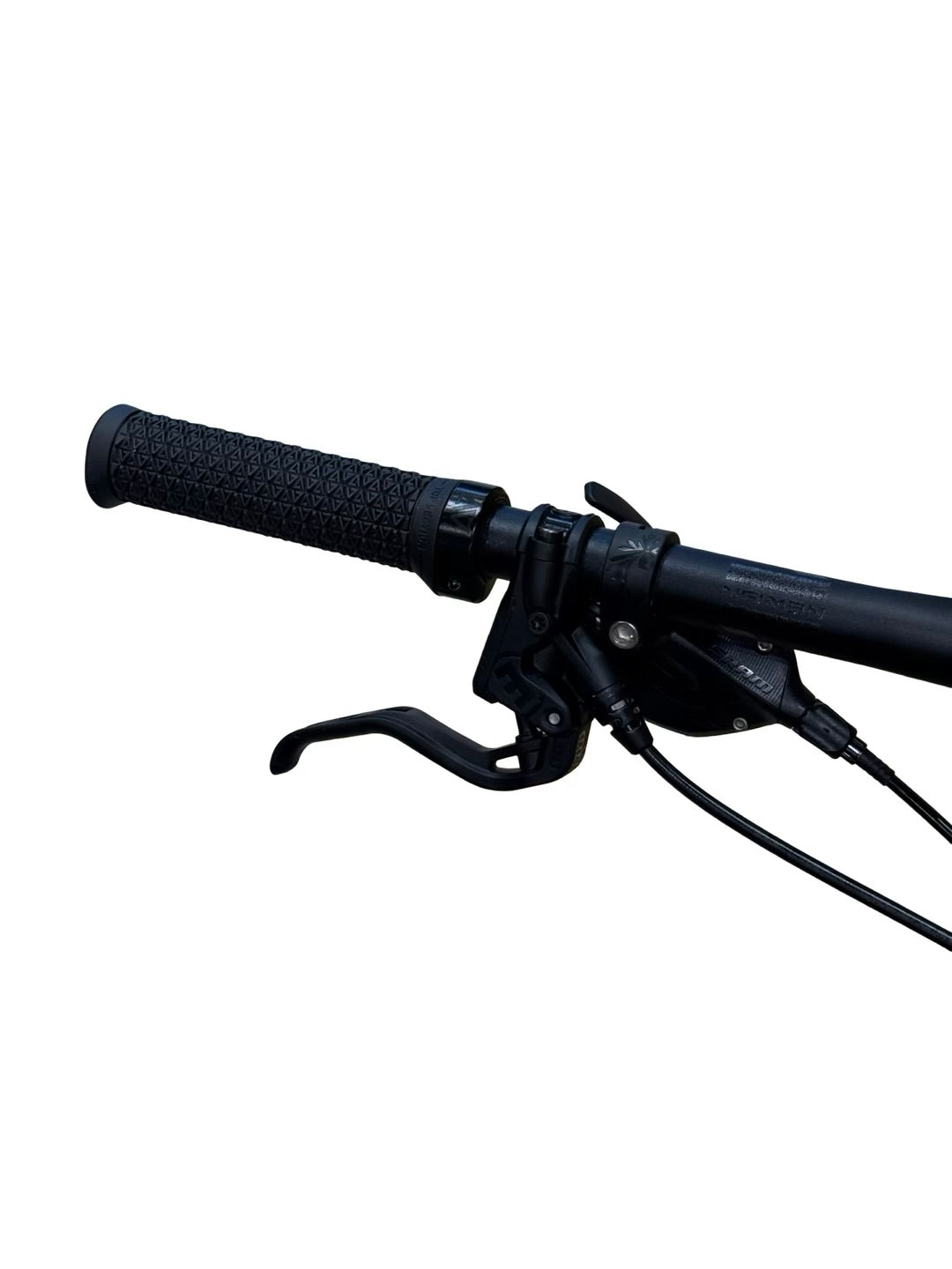 Cube Reaction TM 29 pouces VTT