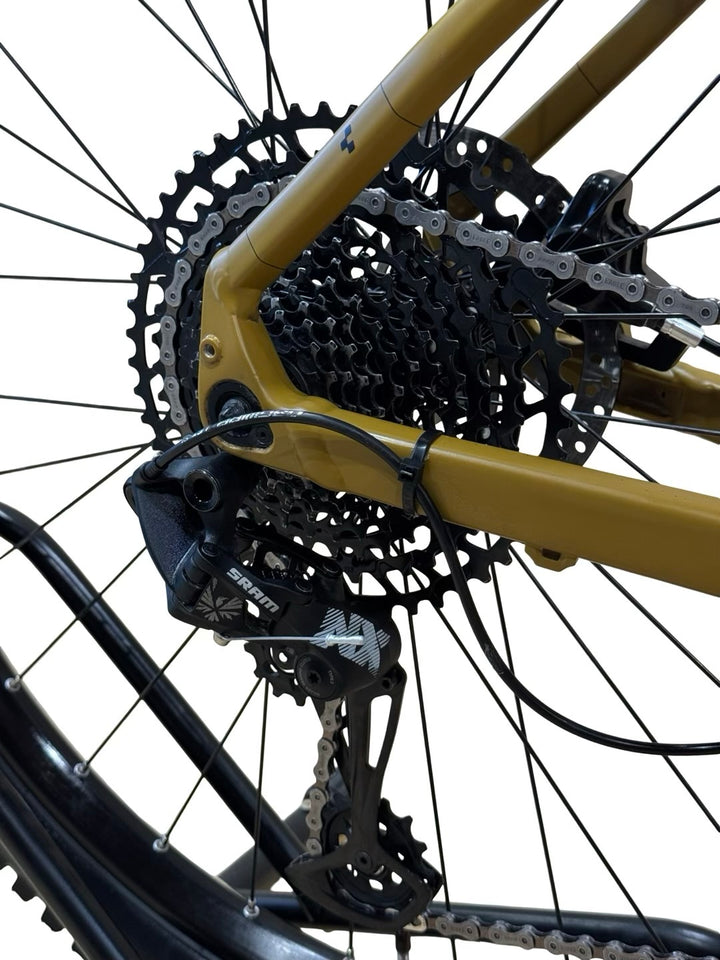Cube Reaction TM 29 pouces VTT