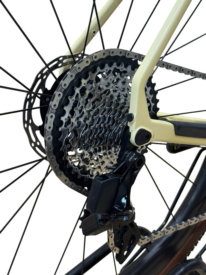 Canyon Grail CF SLX 9 eTap Gravelbike