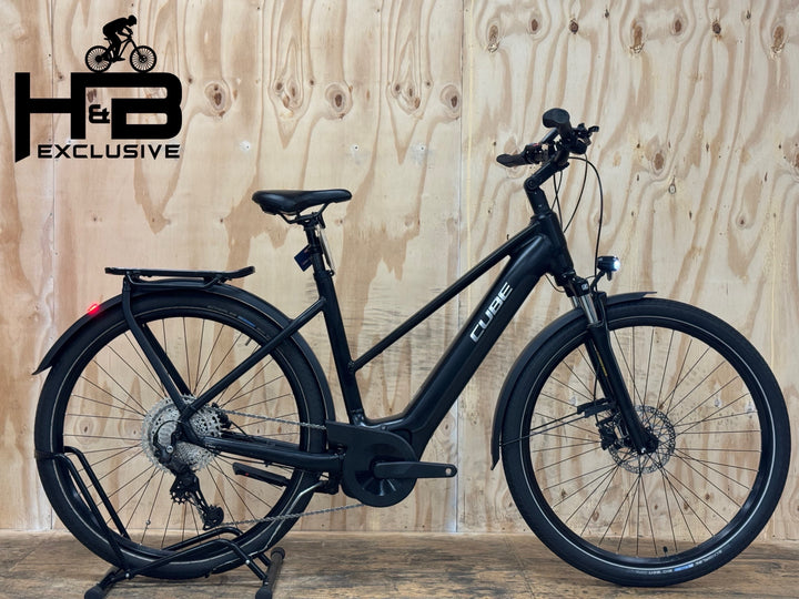 Cube Touring Hybrid Pro 625 Vélo électrique