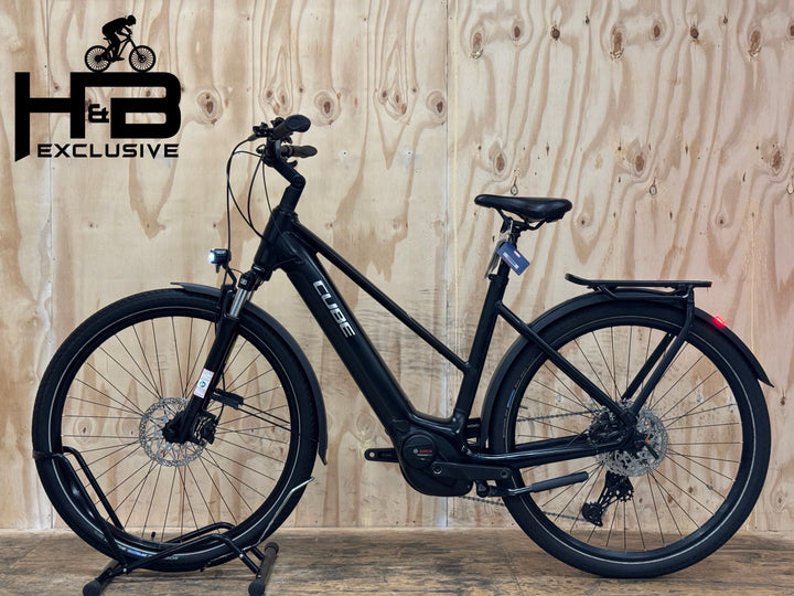 Cube Touring Hybrid Pro 625 Vélo électrique