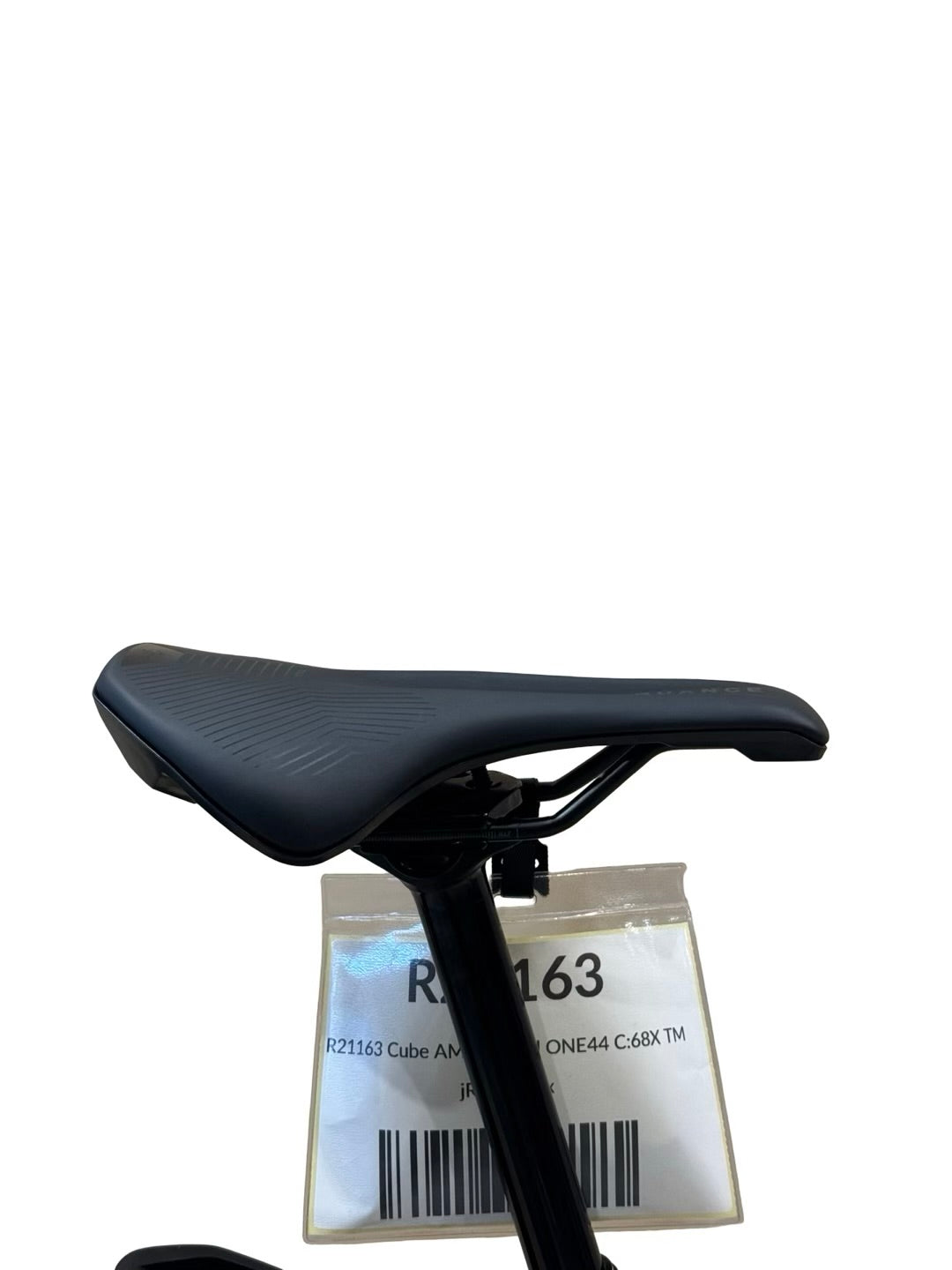 Cube AMS Hybrid ONE44 C:68X TM 29 tuumaa E-maastopyörä