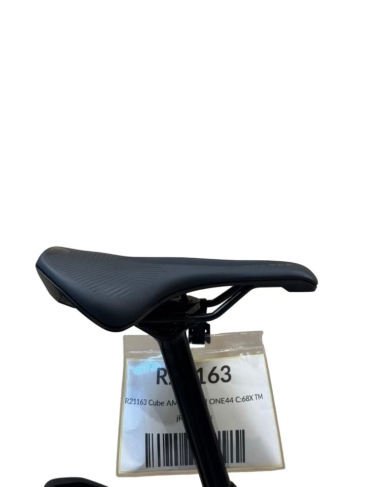 Cube AMS Hybrid ONE44 C:68X TM 29 tuumaa E-maastopyörä