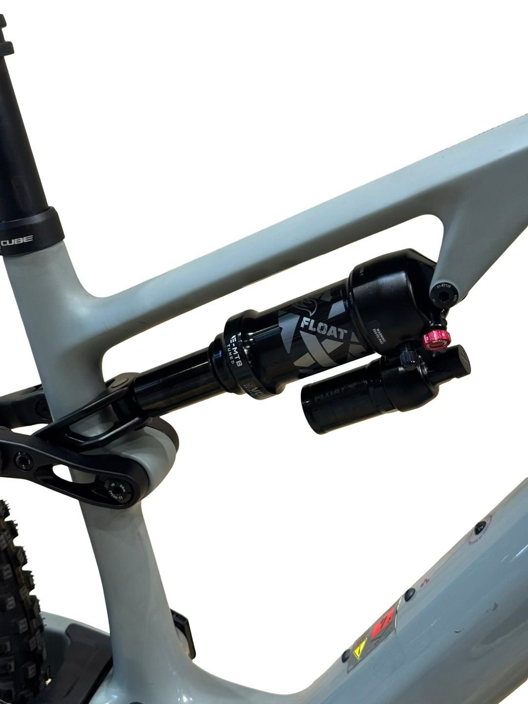 Cube AMS Hybrid ONE44 C:68X TM 29 tuumaa E-maastopyörä