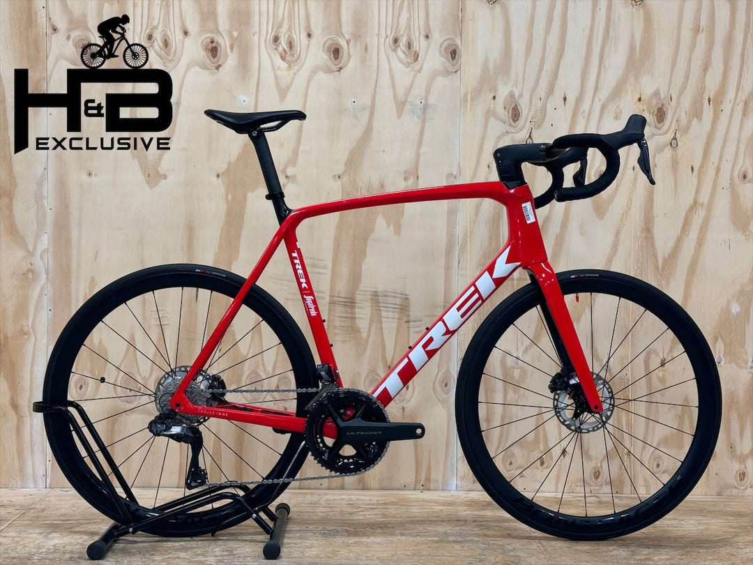 <tc>Trek Emonda SLR 7 28 collu sacīkšu velosipēds</tc>