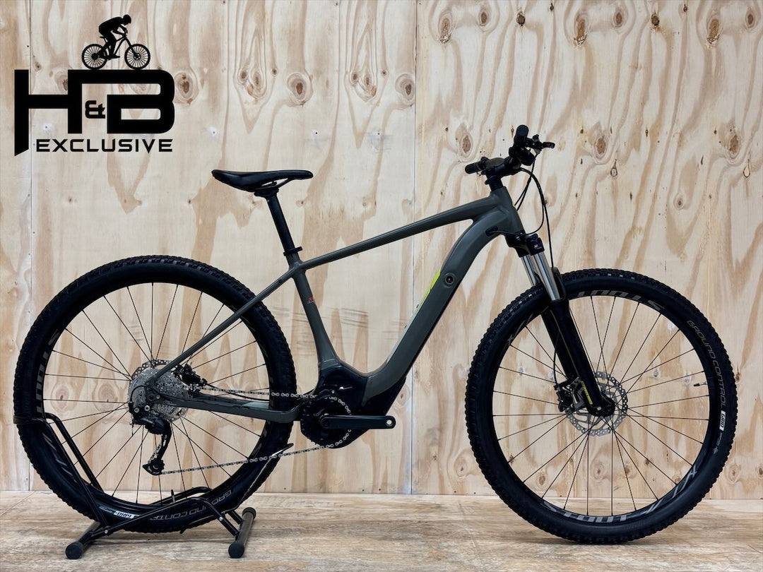 <tc>Specialized Turbo Levo HT 29 inch E-Mountain kolo</tc>