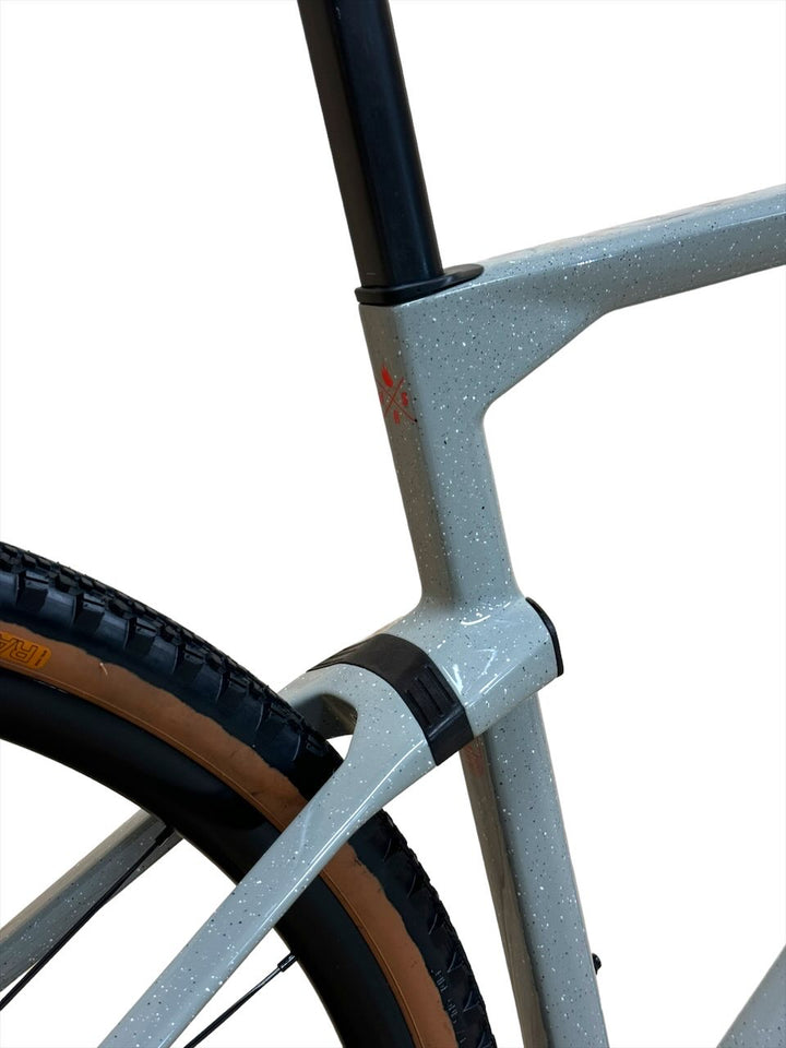 <tc>BMC URS One 28 inch Bicicletă Gravel</tc>