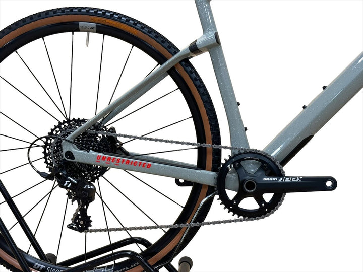 <tc>BMC URS One 28 palců Gravel kolo</tc>