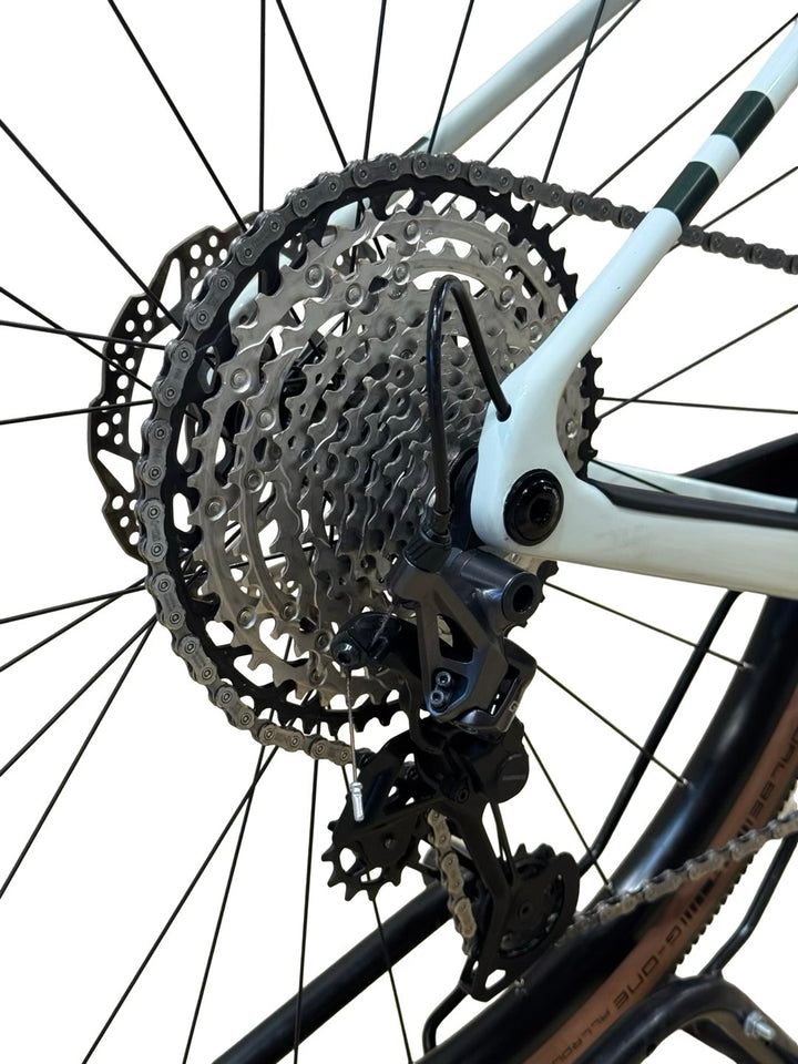 Cube Nuroad Hybrid C:62 Race 400X Elektrisch Gravelbike