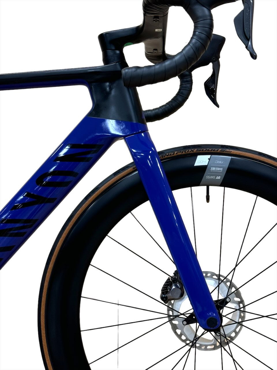 <tc>Canyon Aeroad CF SLX 8 28 palcov Závodný bicykel</tc>