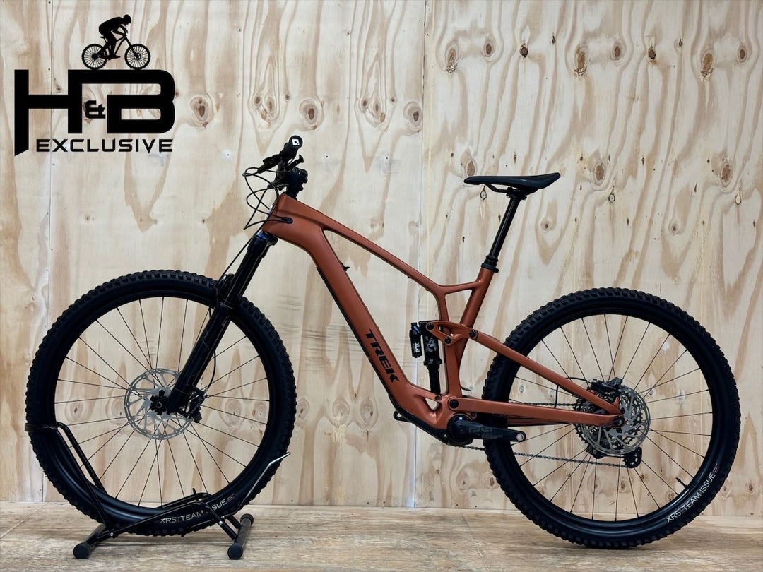 <tc>Trek Fuel Exe 9.7 29 инча електрически велосипед</tc>