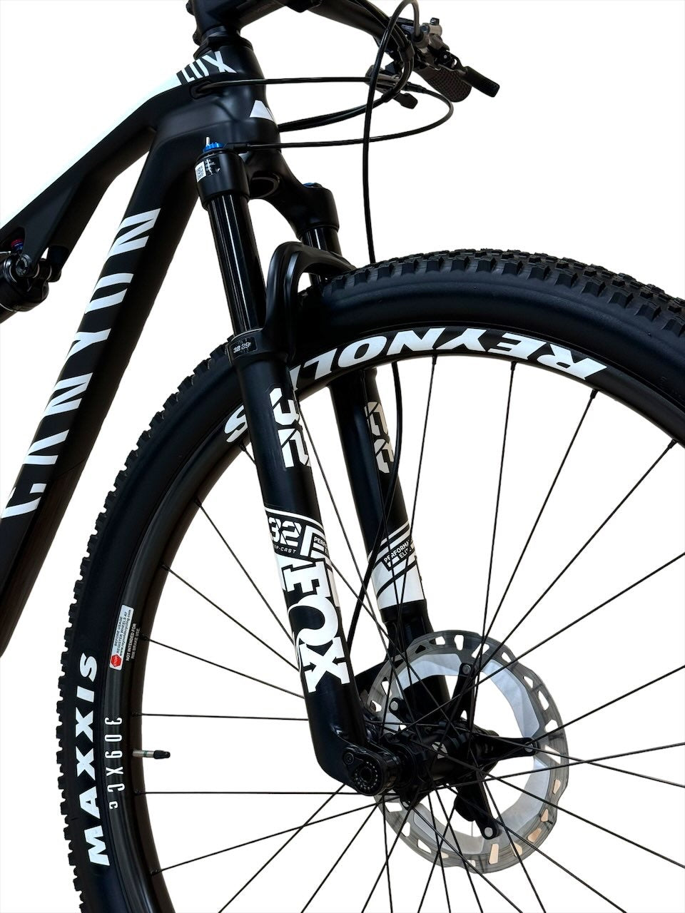 Canyon Lux CF 7 29 inch mountainbike