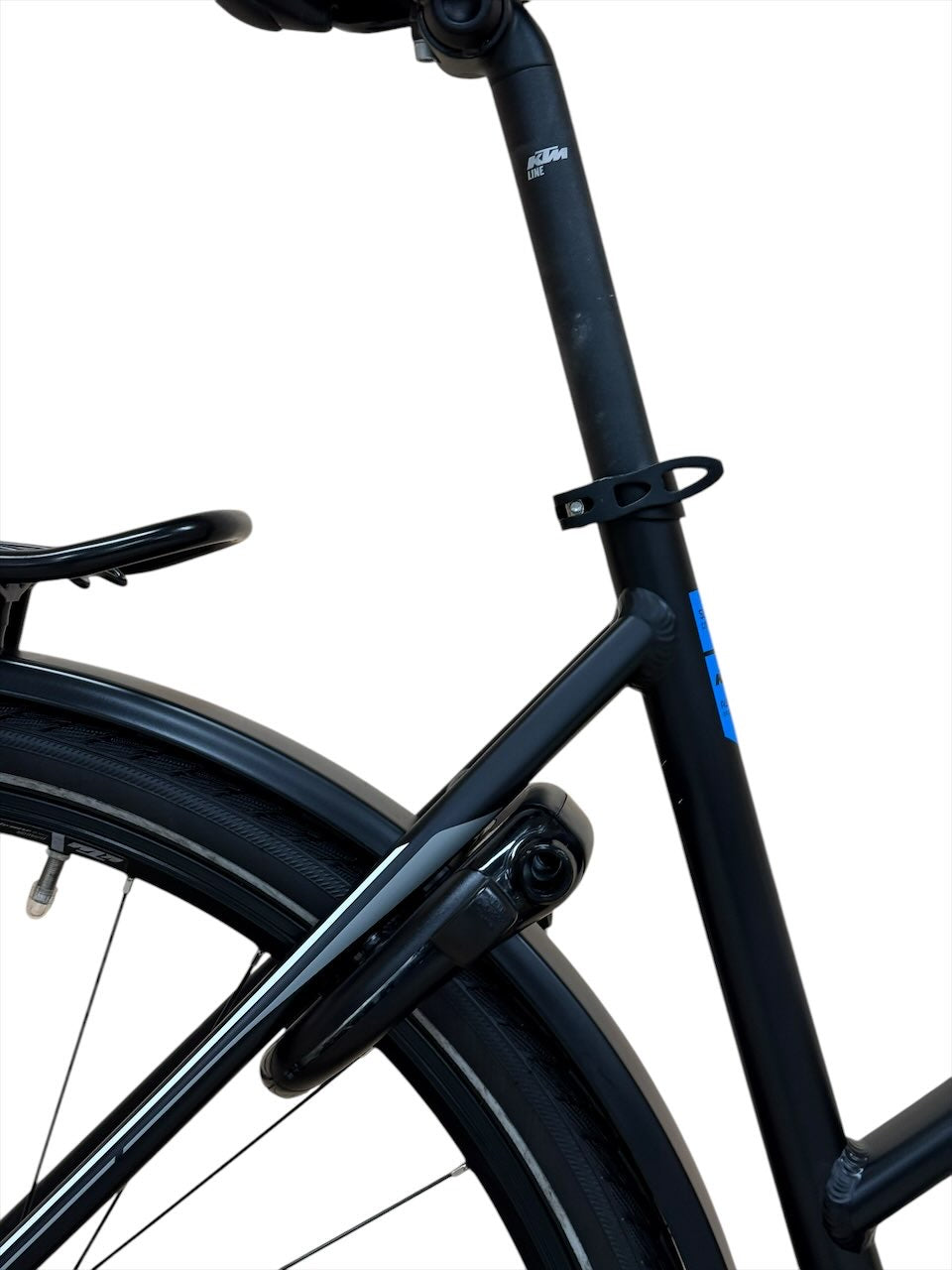 ktm trento xt trekkingrad 28 KTM Trento XT Disc Trekkingrad Generalüberholt aus zweiter Hand Trekkingrad  – H&B Exclusive