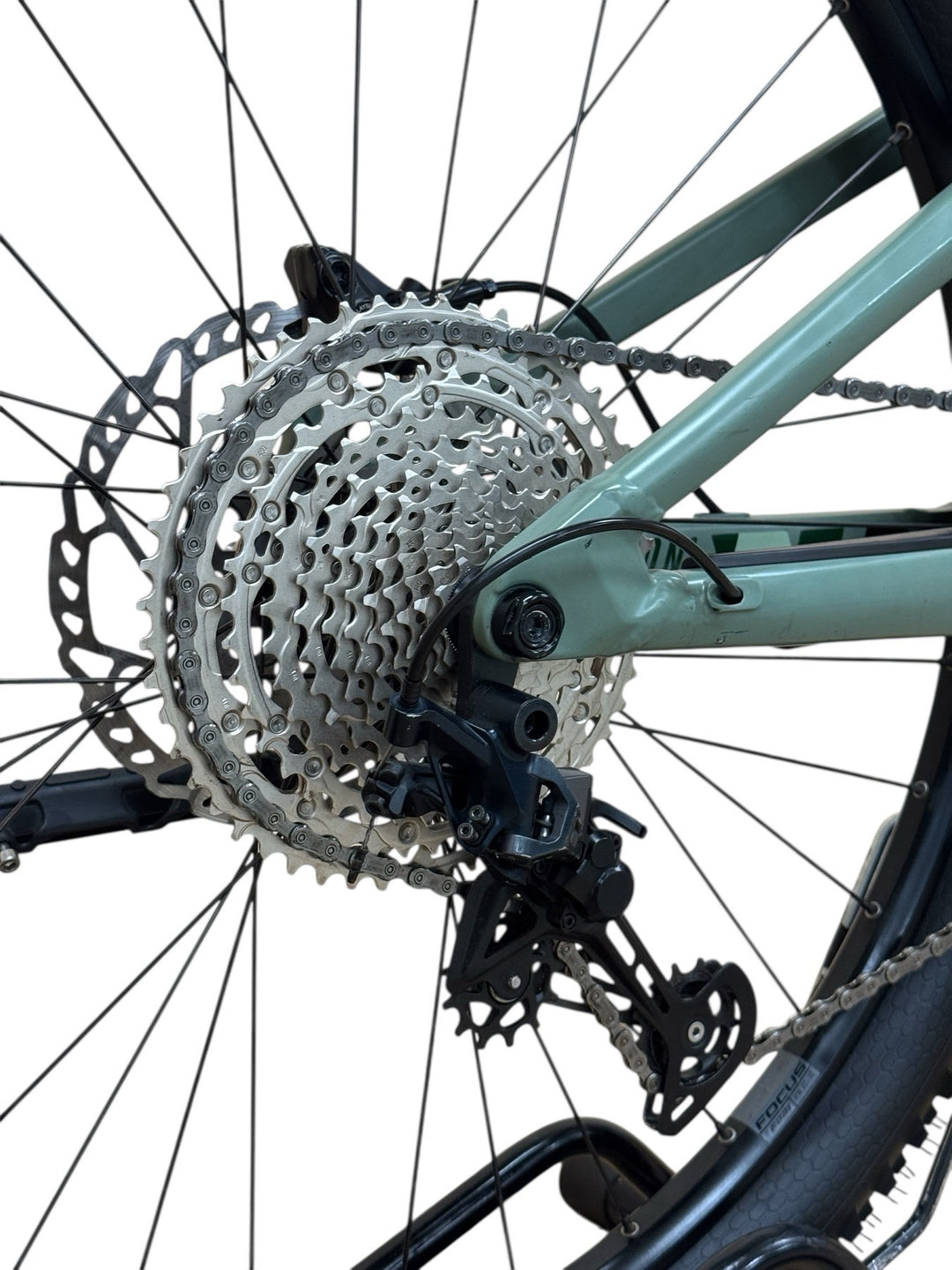 Focus Thron² 6.8 29 palců Horská elektrokola