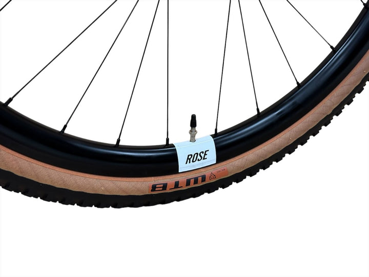 Rose Backroad Rival eTap AXS XPLR Gravelbike Refurbished Gebruikte fiets