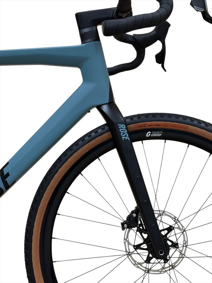 Rose Backroad Rival eTap AXS XPLR Gravelbike Refurbished Gebruikte fiets