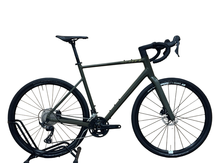 Scott Speedster Gravel 20 Gravel bicikl Obnovljen Rabljeni bicikl 