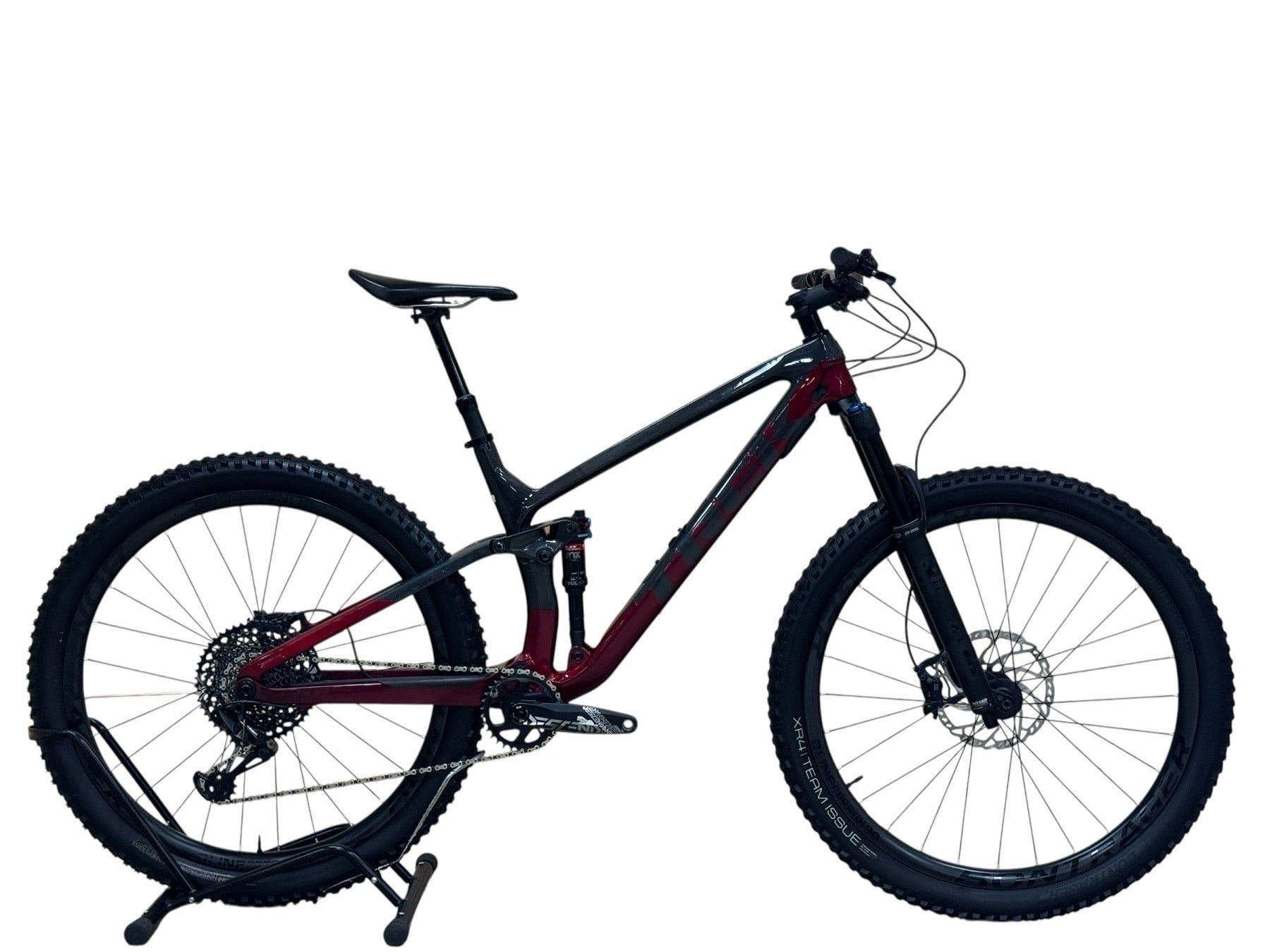 Trek Fuel EX 9.8 29 inch mountain bike Refurbished Second -hand