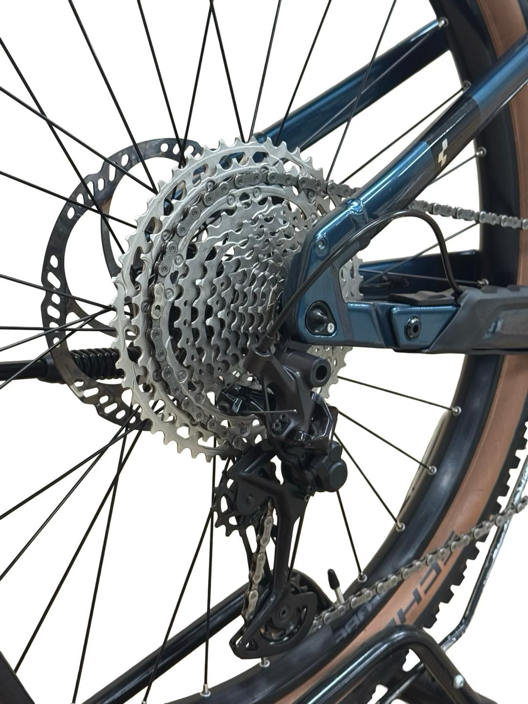 Cube Stereo Hybrid 120 Race 750 Elektriline maastikuratas