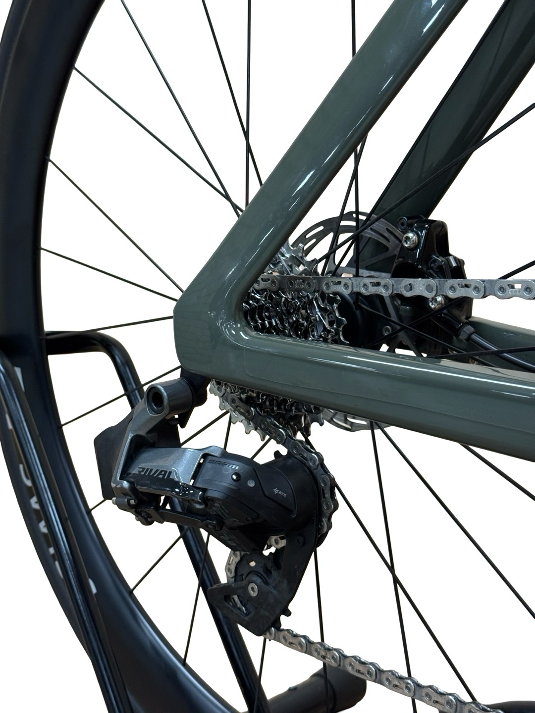 Canyon Aeroad CF SLX 7 AXS maantiepyörä